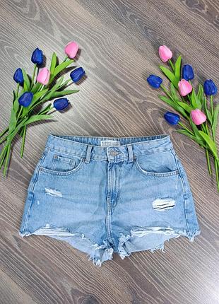Джинсовые шорты