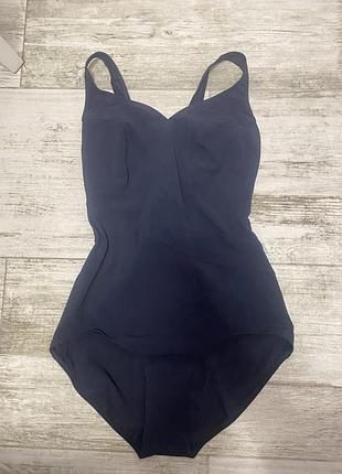Жіночий купальник triumph