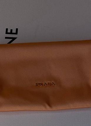 Шовковий клатч prada