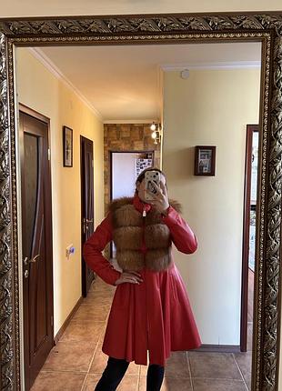 Натуральна кожа та хутро лиса жіноче пальто