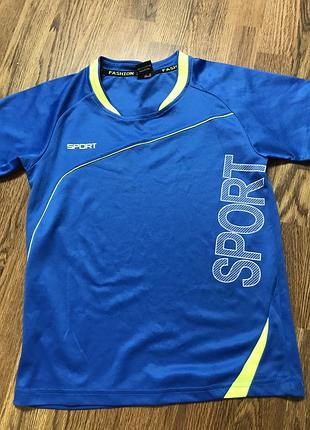 Футболка спортивная для мальчика  8-10лет