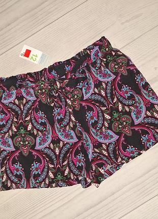 Легкие шорты вискоза с поясом новые