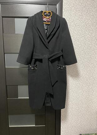 Пальто чорне з