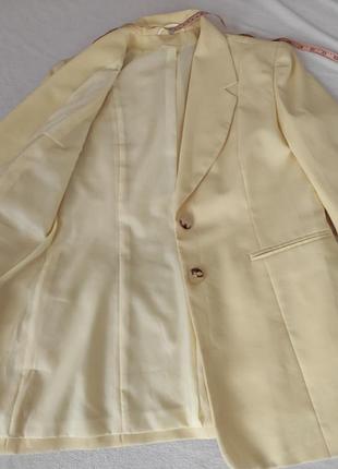 Піджак жіночий