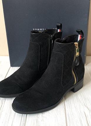 Женские демисезонные замшевые ботинки tommy hilfiger размер 37,5 оригинал