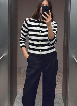 Трикотажный кардиган на пуговицах, в полоску из новой коллекции, в стиле old money new collection zara original.