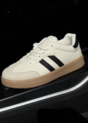 Молочні легкі кеди жіночі осінь