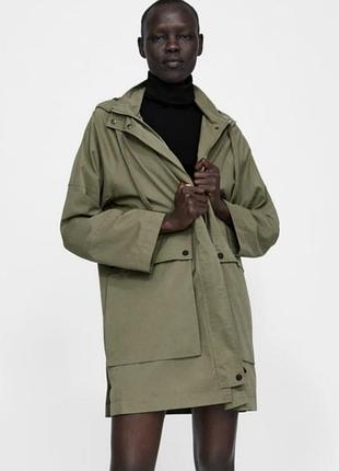 Плащ вітровка парка zara  з капюшоном колір олива м