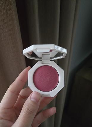 Кремовые румяна fenty beauty