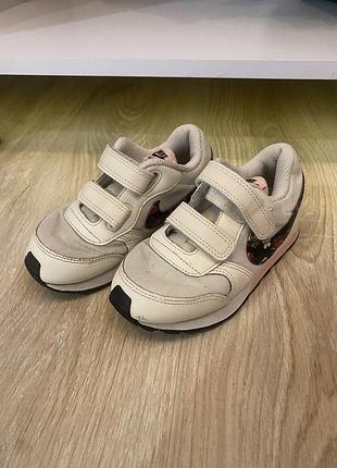 Кросівки дитячі nike md runner 2 vf 27р
