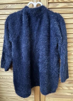 Кврдиган кофта.