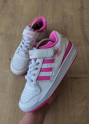 Крутые подростковые кроссовки  adidas, оригинал , модель 2021 года, р.35.