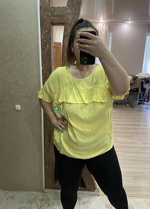 Блузка з коротким рукавом жовтого кольору