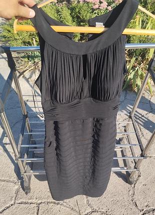 Жіноче плаття