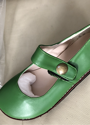 Туфлі брендова