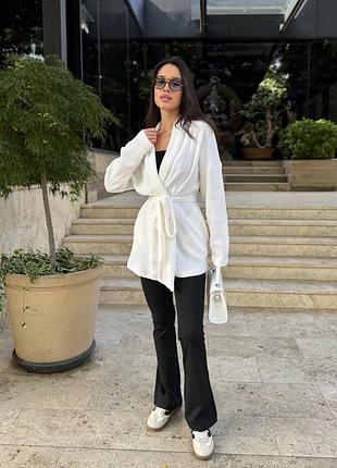 Мягкий, теплый, модный женский кардиган машинной вязки очень хорошего качества