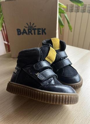 Демісезонні черевики від bartek 22 р