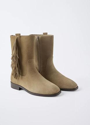 Замшеві черевики з бахромою zara p 37