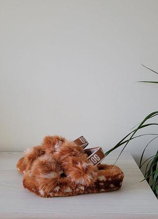 Сандалі шльопанці хутряні оригінал ugg рр.37-37.5