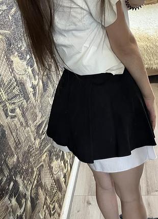 Трендова спідничка- шортики чорно-біла s