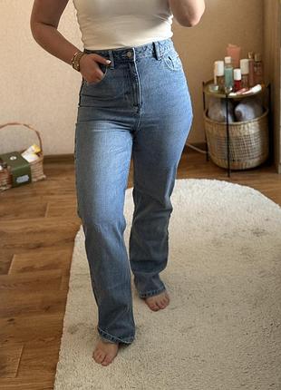 Джинси straight