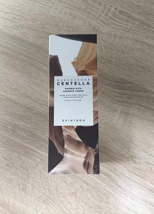 Skin1004 madagascar centella probio-cica essence toner – зволожуючий тонер-есенціяз центеллою і пробіотиками 210 мл