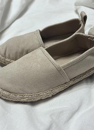 Слипоны мокасины
