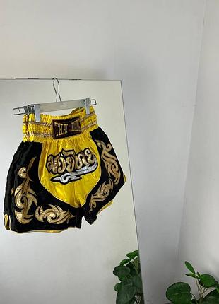 Шорти для тайського боксу