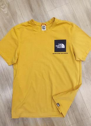 Футболка от the north face