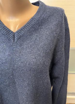 Кашеміровий  теплий зимовий затишний светр з v вирізом