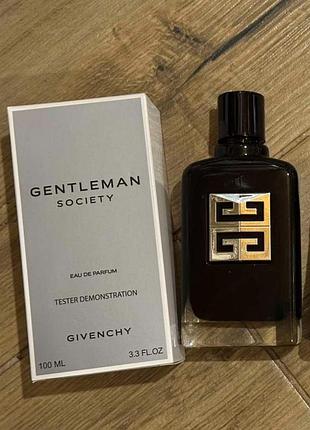 Givenchy gentleman society