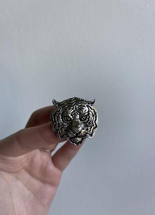 Металева брошка тигр  «погляд тигра»