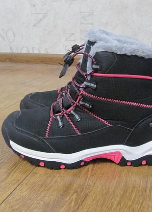 Зимові термо ботинки mountain warehouse 36р  23,5см