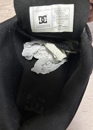 Dc shoes original almost new