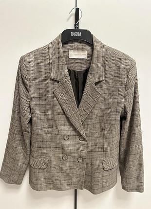 Жіночий піджак