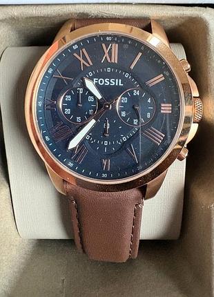 Годинник fossil