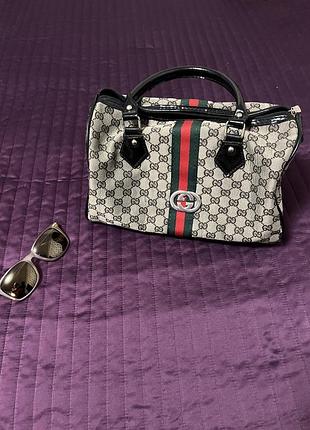 Сумка жіноча