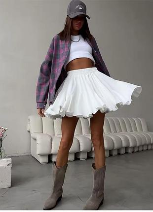 Біла пишна міні спідниця