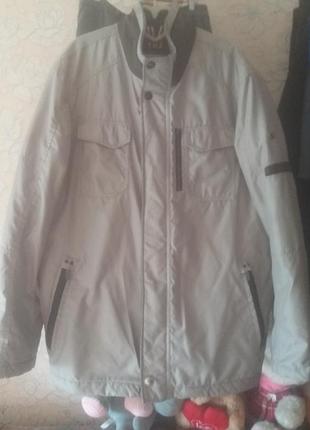 Утеплена куртка на розмір л,хл,хл