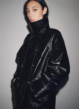 Куртка из блестящей ткани zw collection