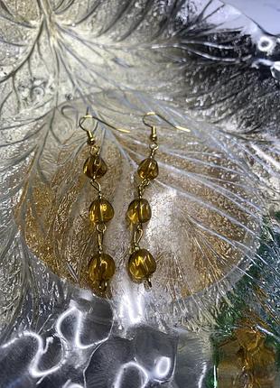 Жовті кульчики сережки жовті колір янтар подарунок з камінцями етно українські народні прикраса украшение на компілятор вишиванку