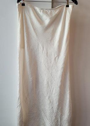 Спідниця білизняному стилі