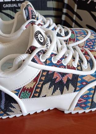 Кроссовки унисекс комбинированный верх.б.у