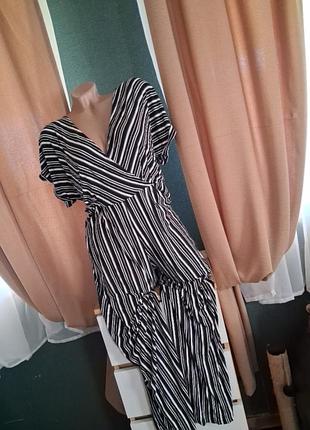 Комбинезон женский с брюками в полоску черный белый