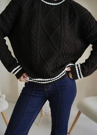 Жіночий светр з вовни 8