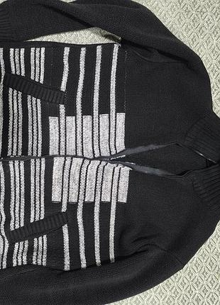 Кофта чорна в'язана на молнии