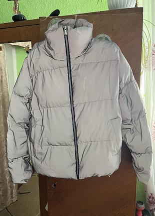 Куртка жіноча s-m (40)