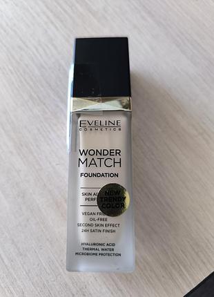 Нова тональна основа,крем.eveline wonder match