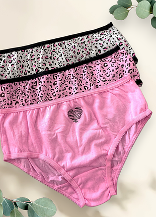 Труси на дівчинку 12-13 років