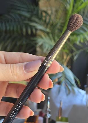 Пензлик натуральний для розтушовки тіней inglot 6ss